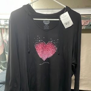 Life is Good Ladies Black Hooded Long Sleeve Crusher T, Smooth Heart Love